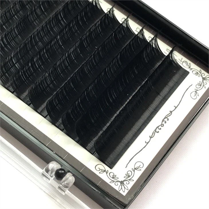 0.10 Mixed Classic Volume Lashes